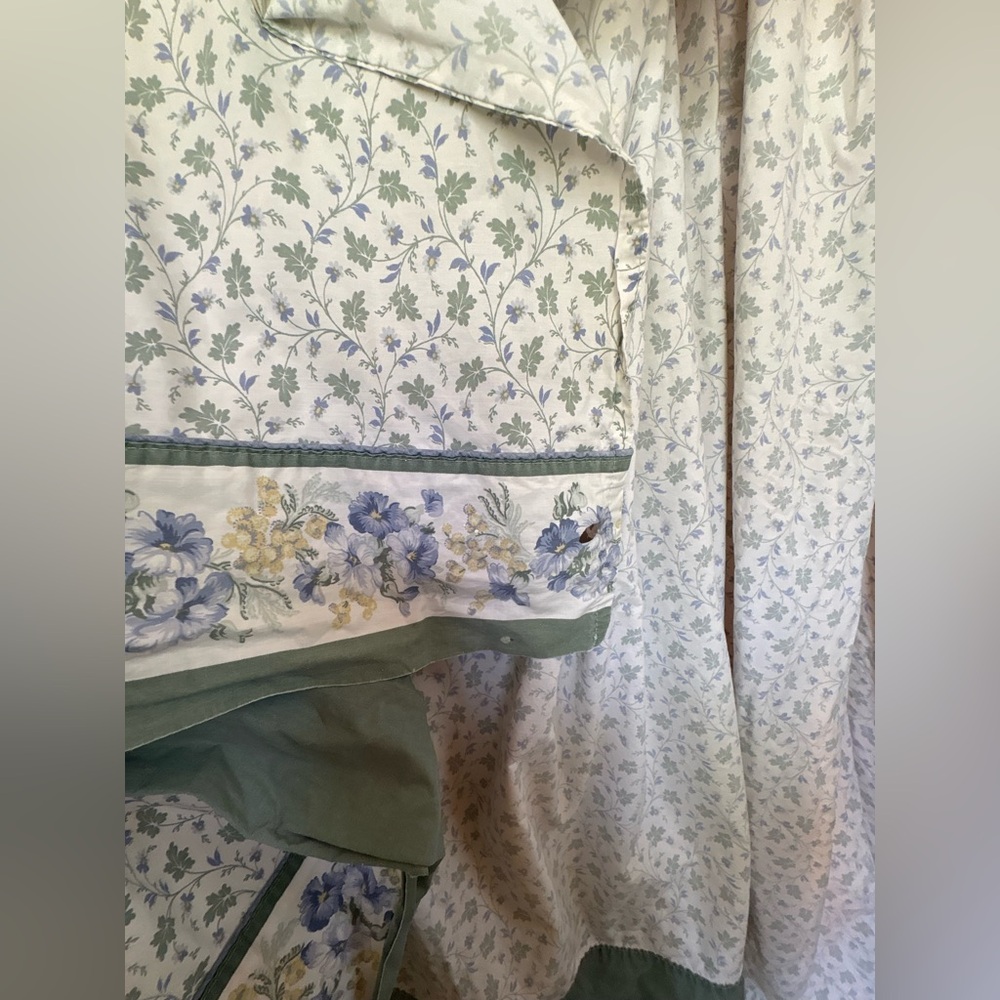 Vintage Laura Ashley cotton sheet set - flaws